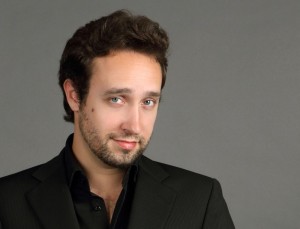 Tenor Fernando Guimarães zong Nabucco.